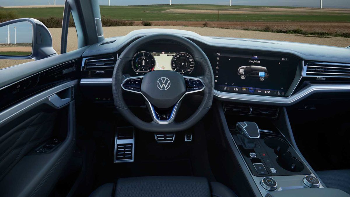 салон Volkswagen Touareg R